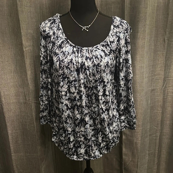 Blue Floral Michael Kors Long Sleeve - Picture 1 of 4